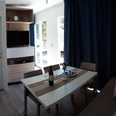 Mobile Morska Biograd Na Moru